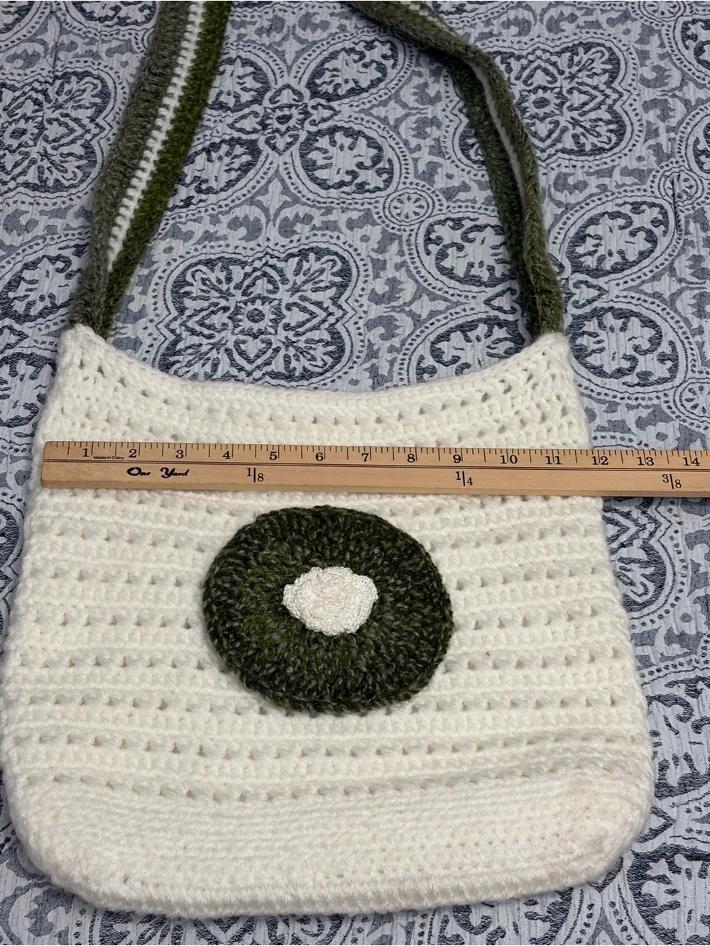 Handcrafted White and Olive Crochet Shoulder Bag - Picture 6 of 8
